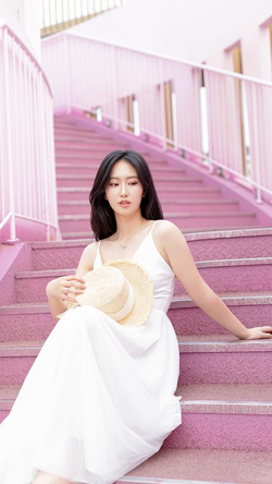 艾秋麻豆果冻传媒老狼仙踪林主界面